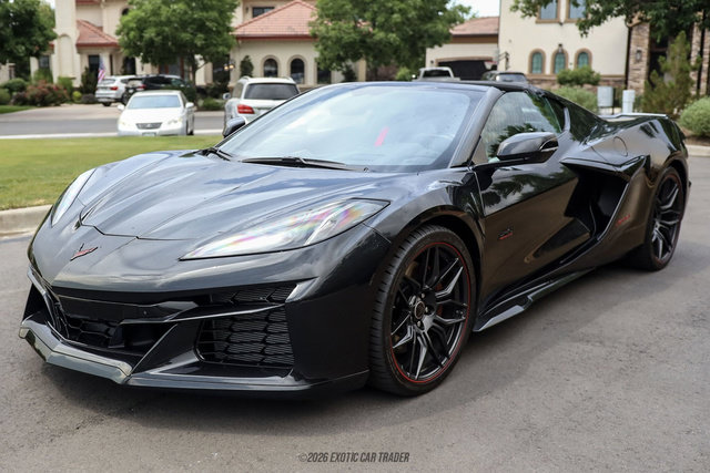 Used 2023 Chevrolet Corvette Z06 RWD image 14