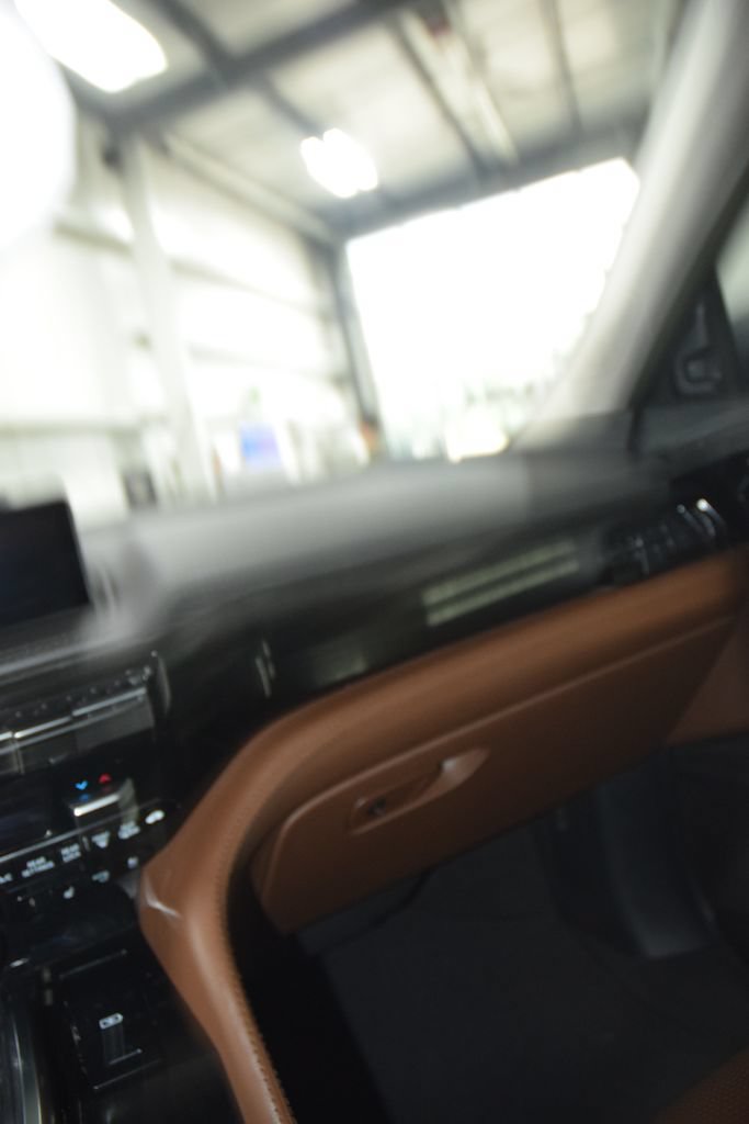 Used 2024 Acura MDX SH-AWD w/ Advance Package image 29