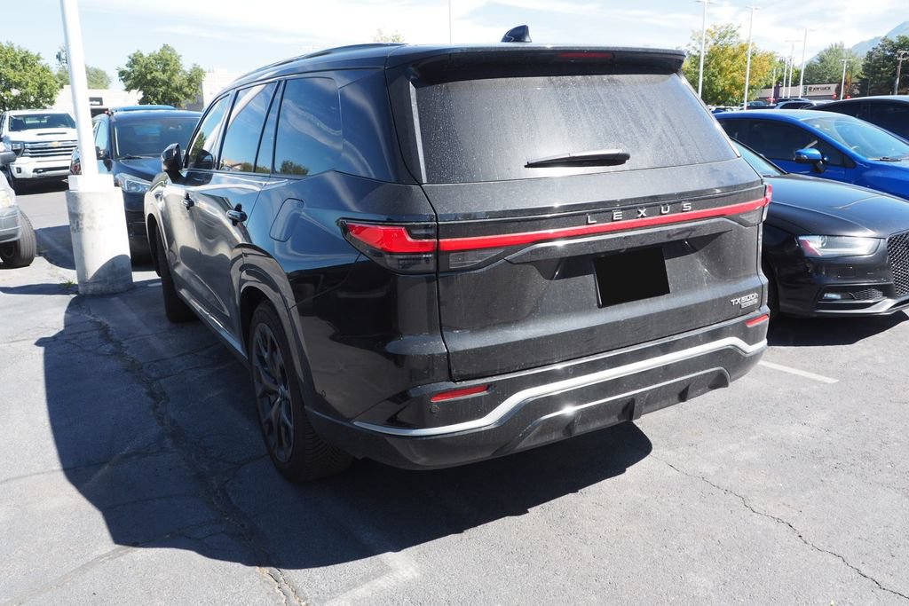 Used 2024 Lexus TX 500h AWD w/ Technology Package image 3