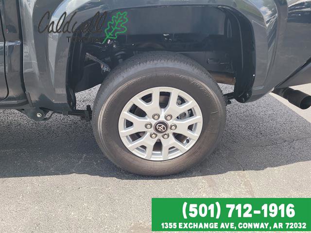 Certified 2025 Toyota Tacoma SR AWD/4WD image 9