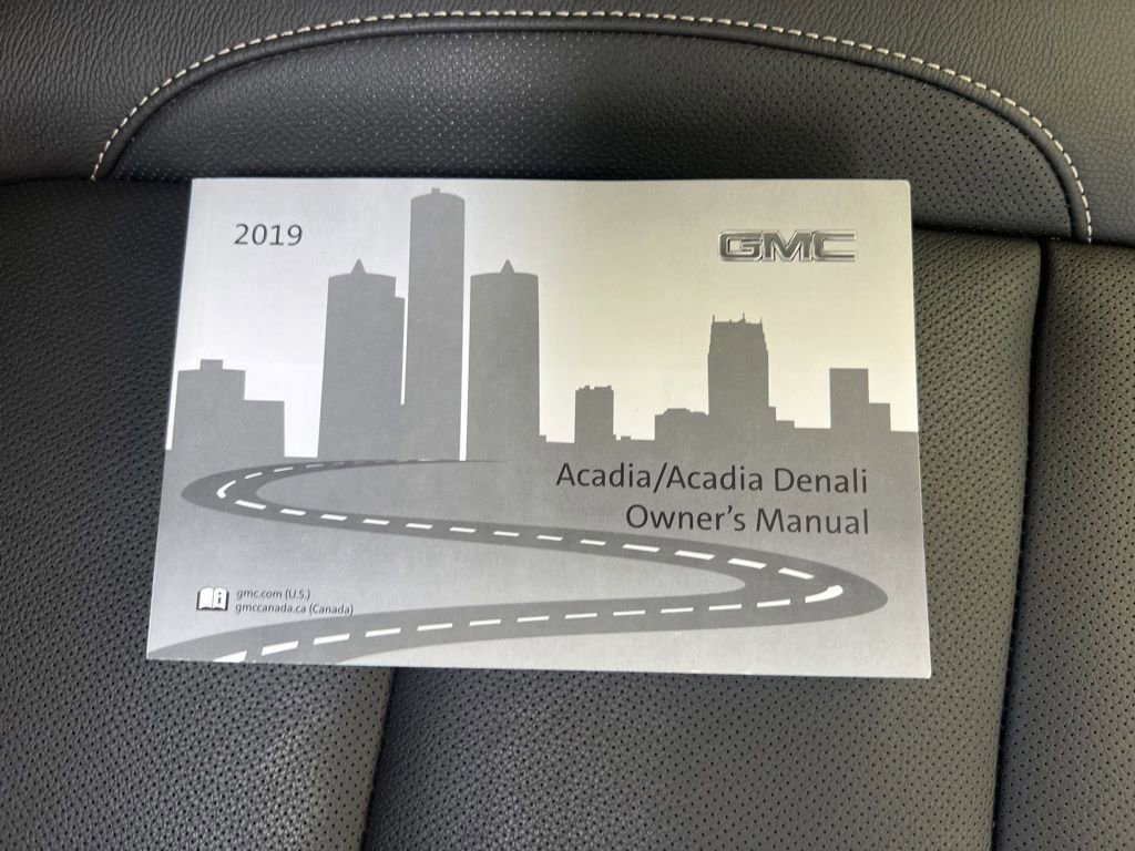 Used 2019 GMC Acadia SLT w/ Black Edition FWD image 26