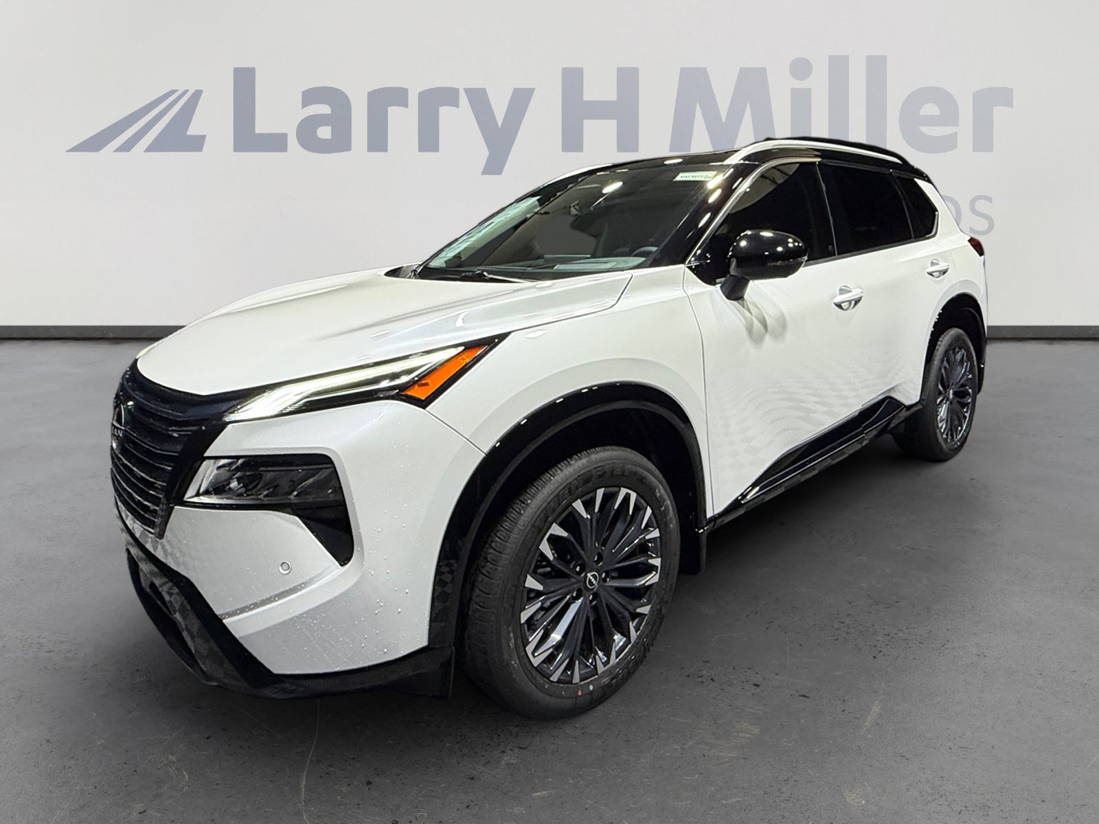 New 2026 Nissan Rogue Platinum w/ Tech Package