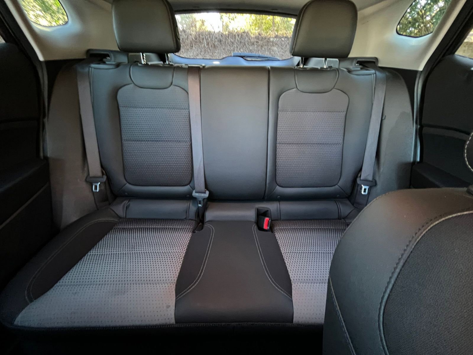 Used 2025 Chevrolet Trax LT image 36