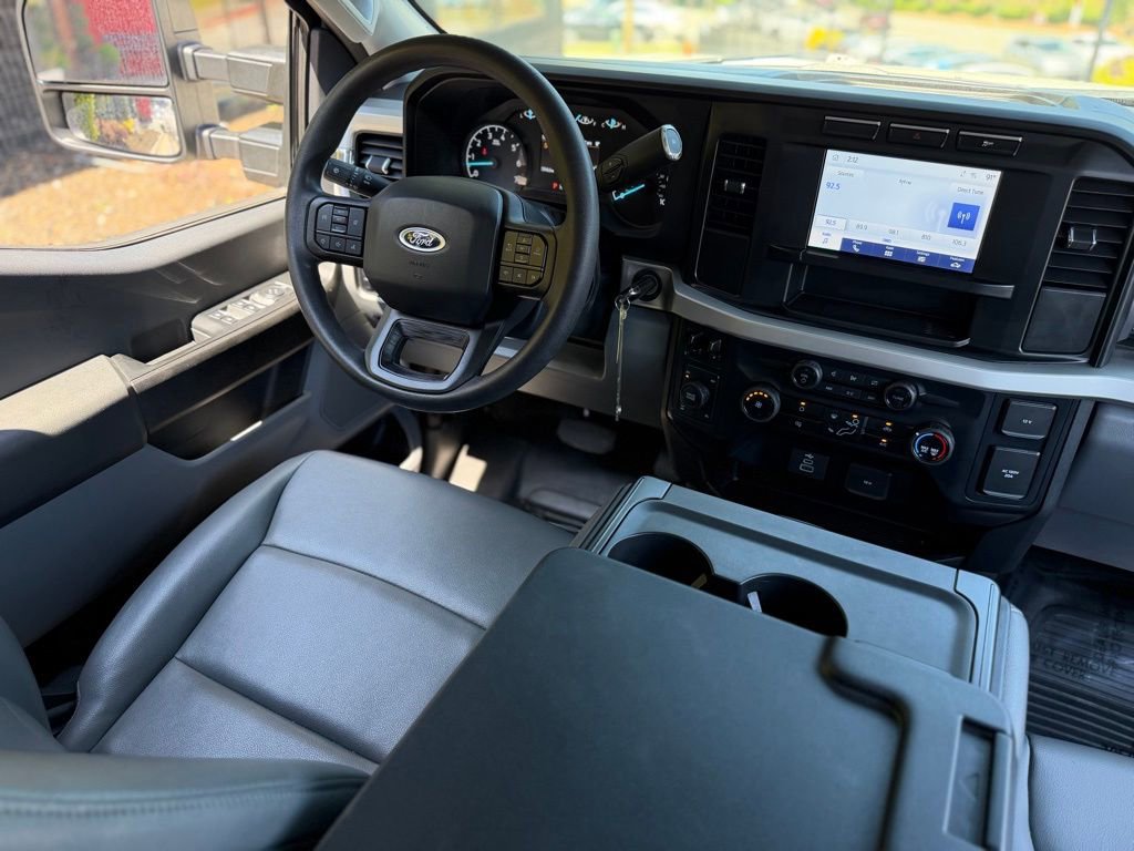 Used 2024 Ford F350 XL image 38