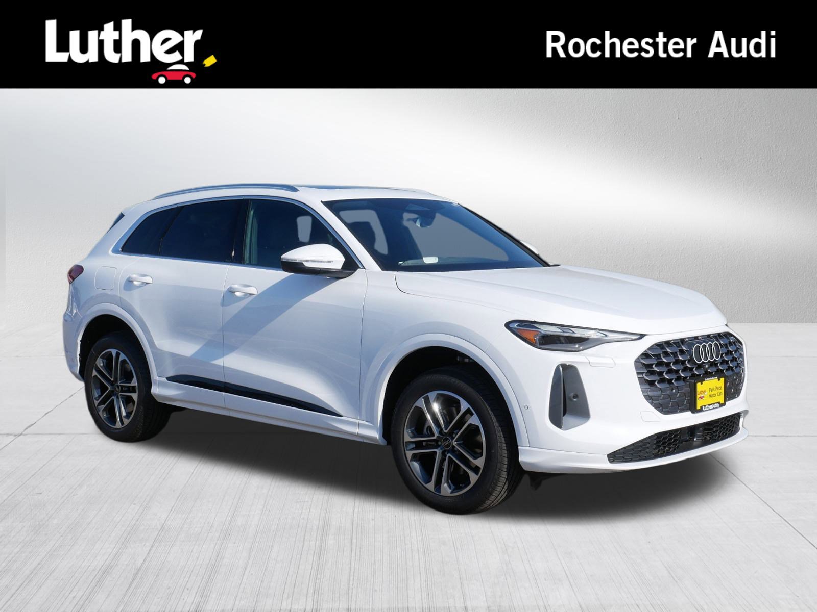 New 2025 Audi SQ5 Premium Plus