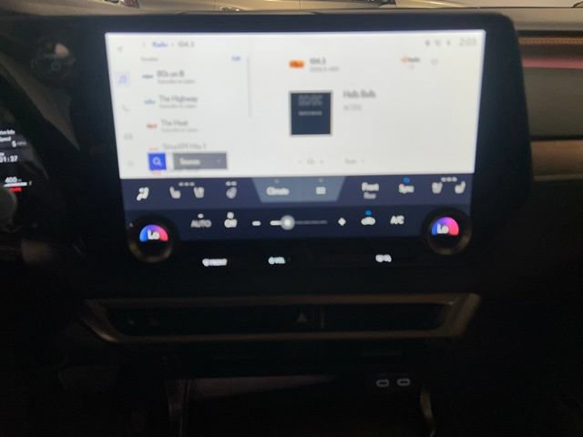 Used 2025 Lexus RX 350 w/ Convenience Package AWD/4WD image 22