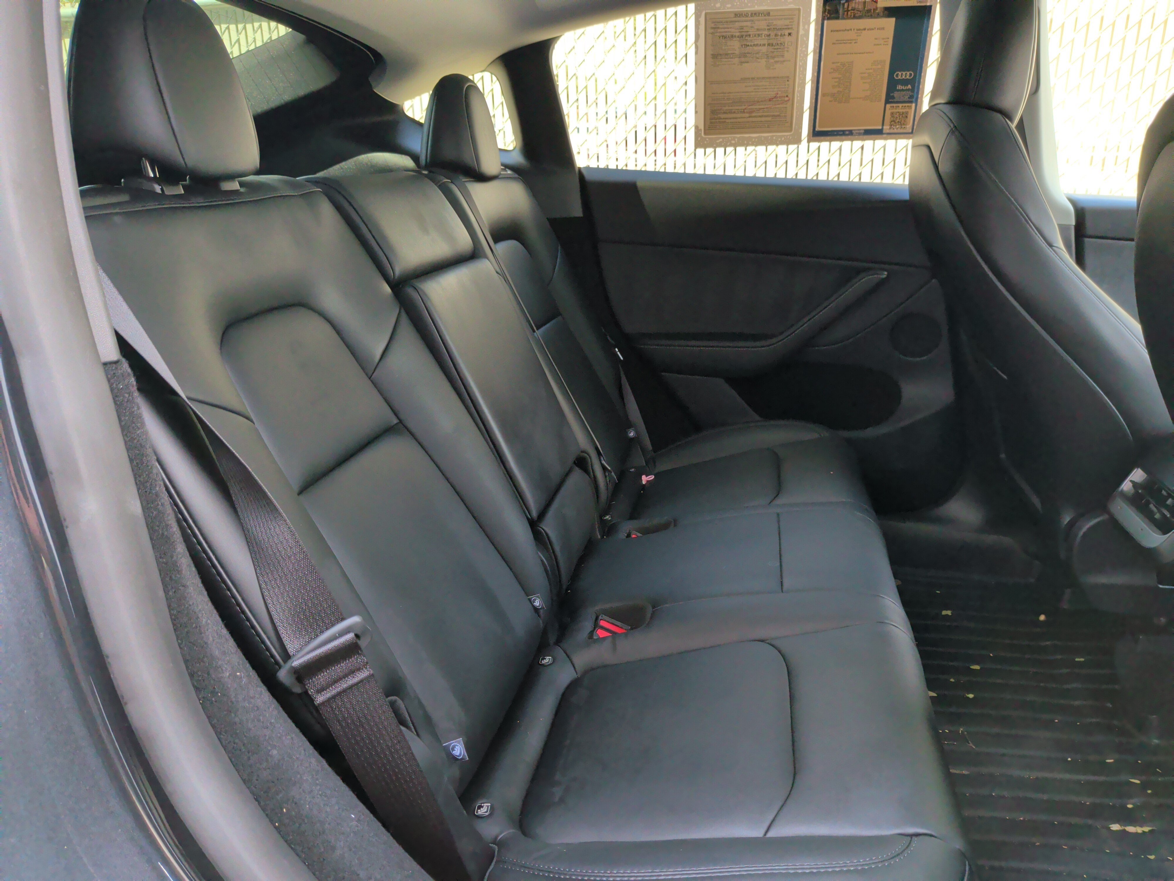 Used 2024 Tesla Model Y Performance AWD/4WD image 30