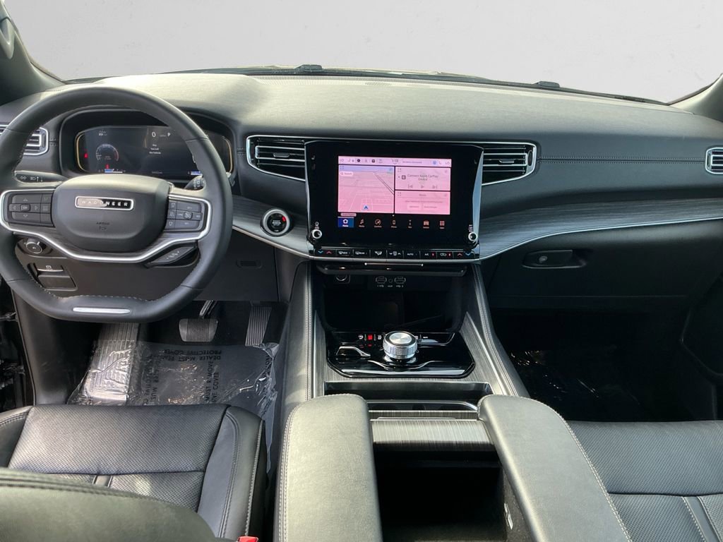 Used 2024 Jeep Wagoneer Series II image 10
