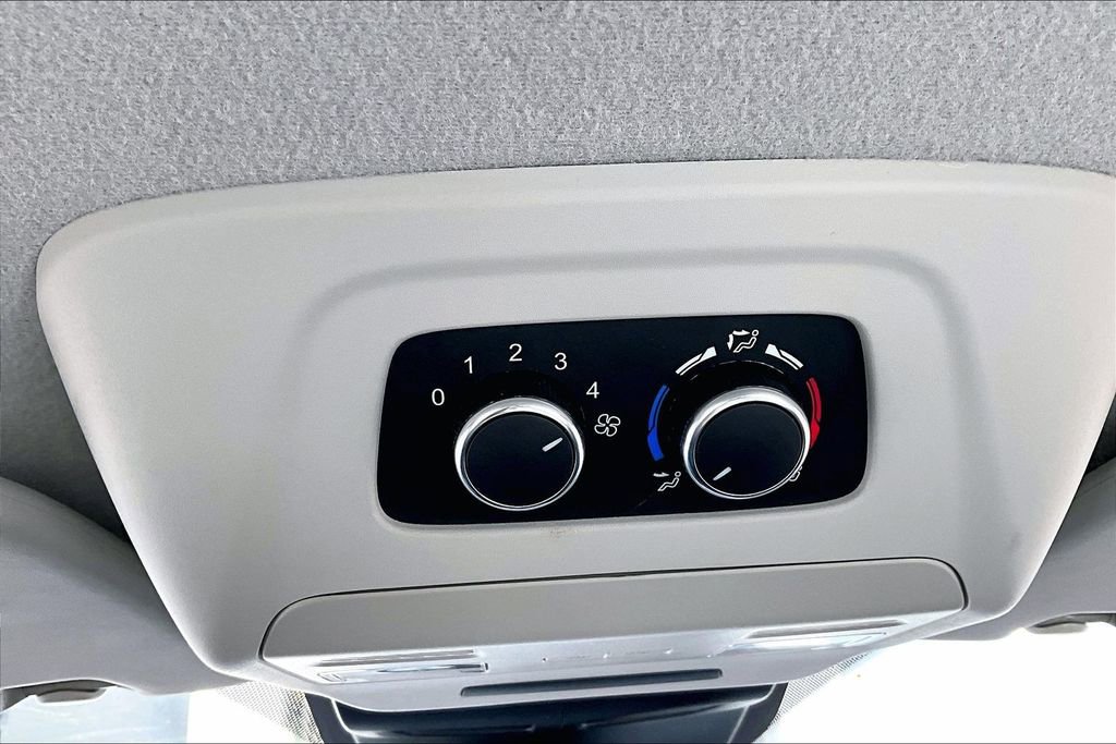 Used 2024 Ford Transit 350 XLT RWD image 9
