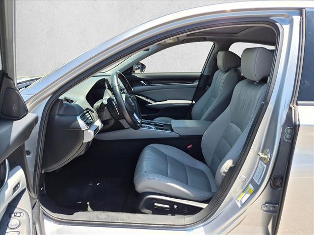 Used 2019 Honda Accord Touring image 16