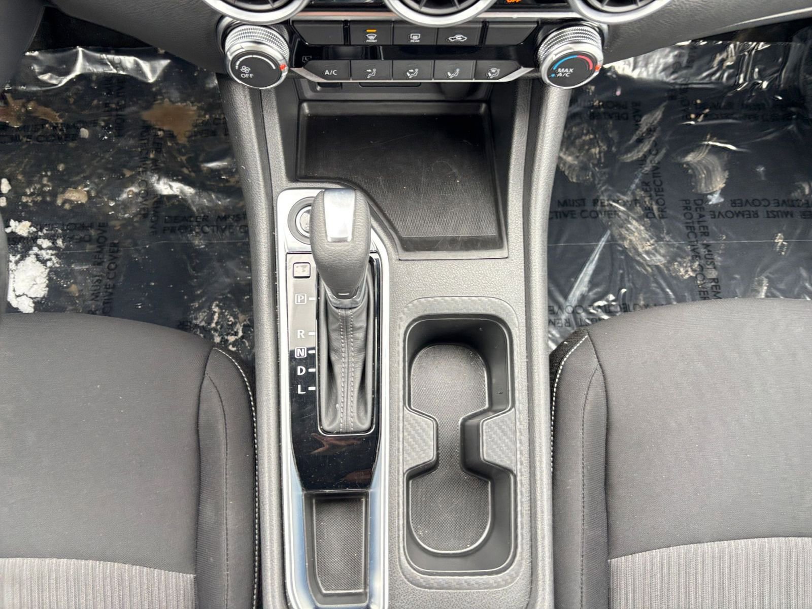 Used 2025 Nissan Sentra SV image 40