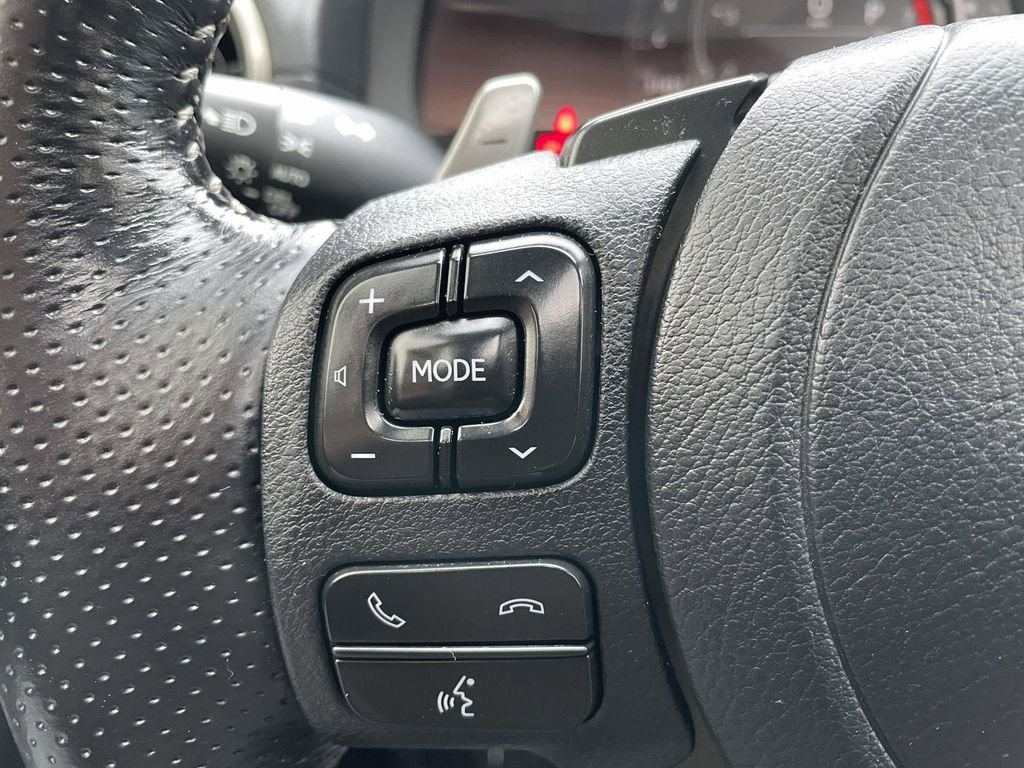 Used 2022 Lexus IS 350 F Sport w/ Navigation Package image 33
