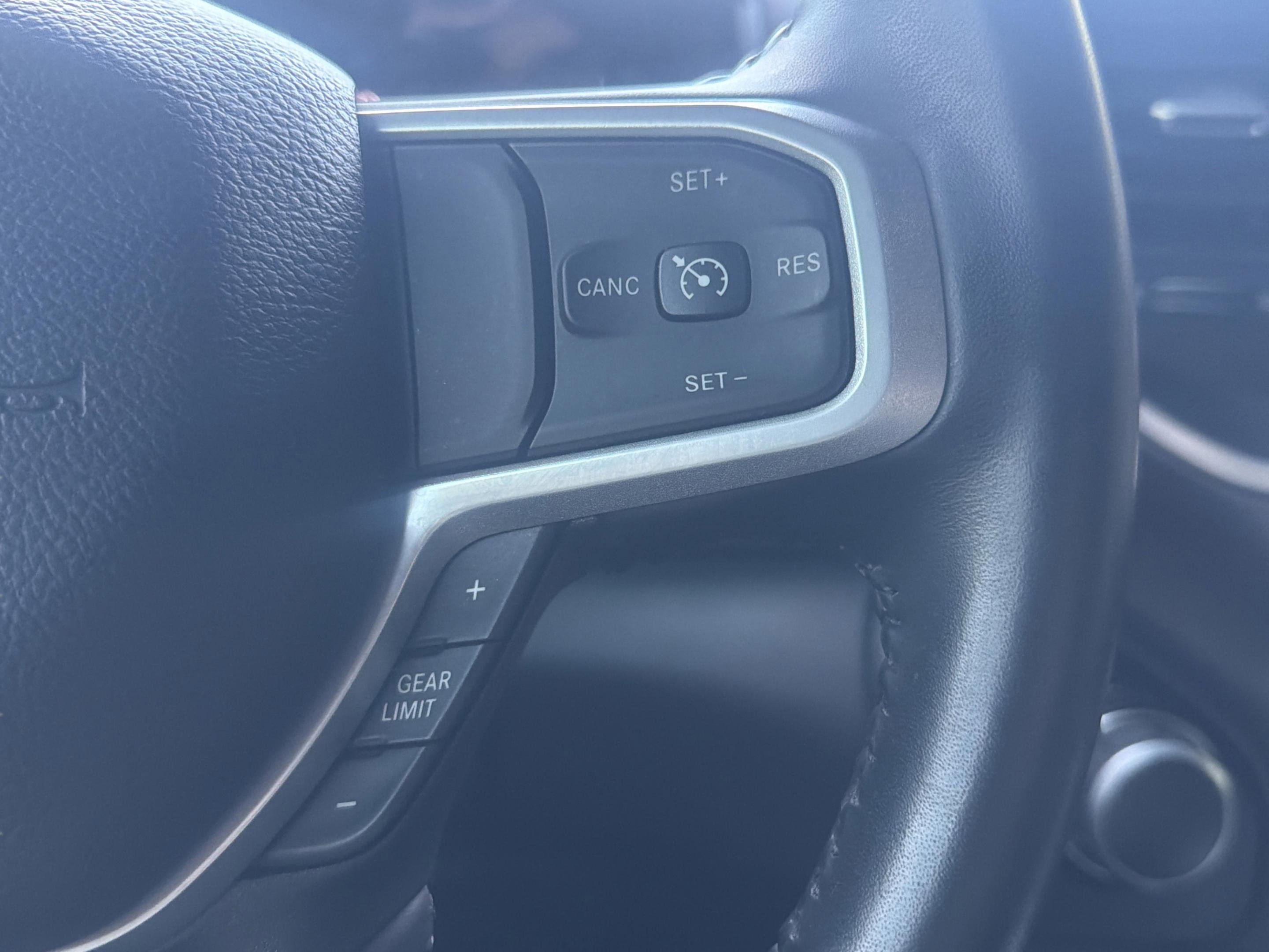 Used 2023 RAM 1500 Big Horn AWD/4WD image 10