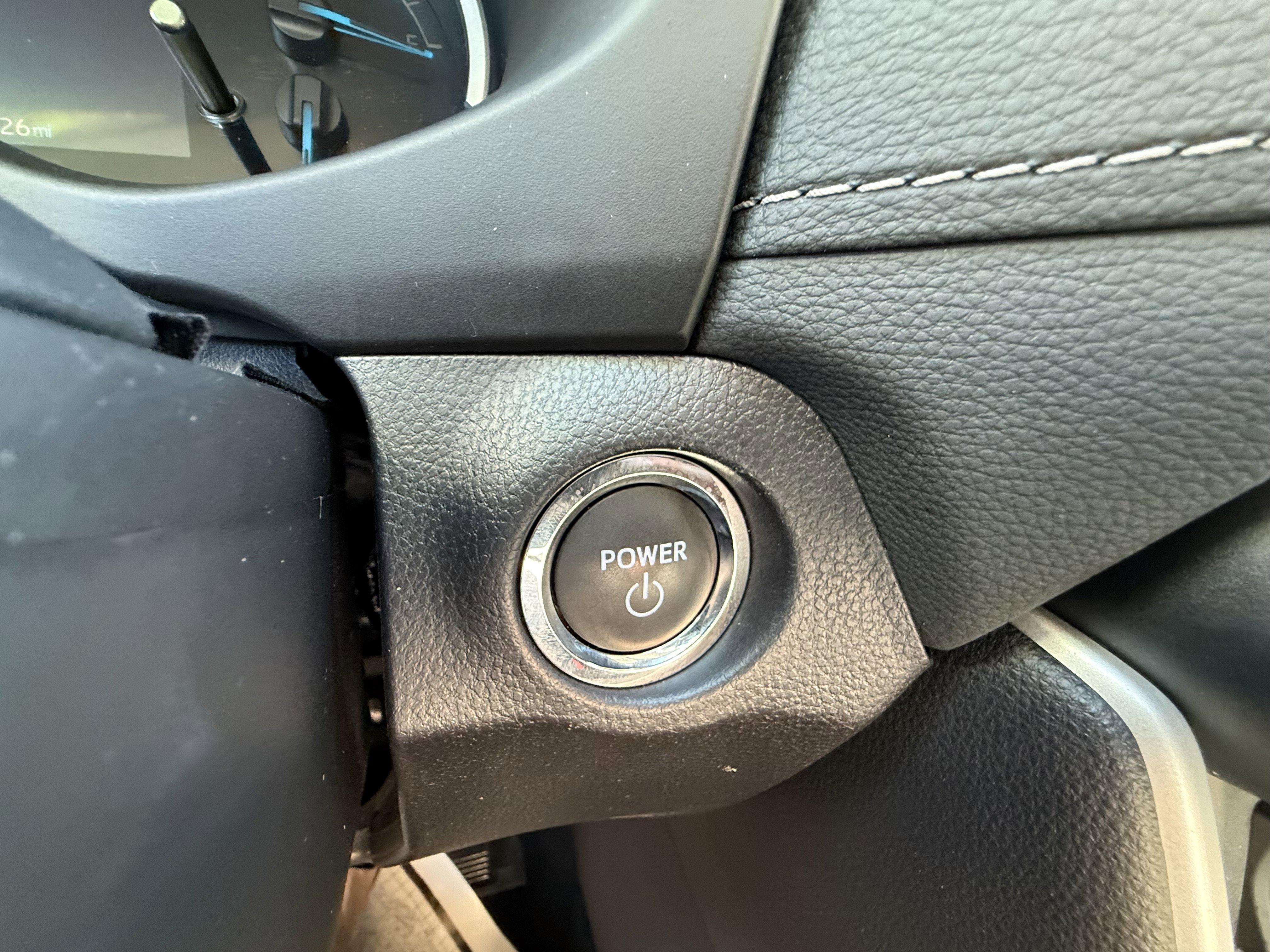 Certified 2025 Toyota RAV4 XLE image 14