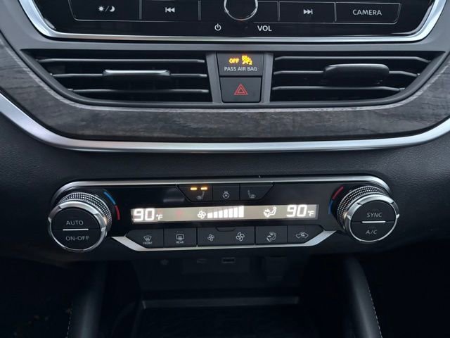 New 2025 Nissan Altima 2.5 SL AWD/4WD image 11