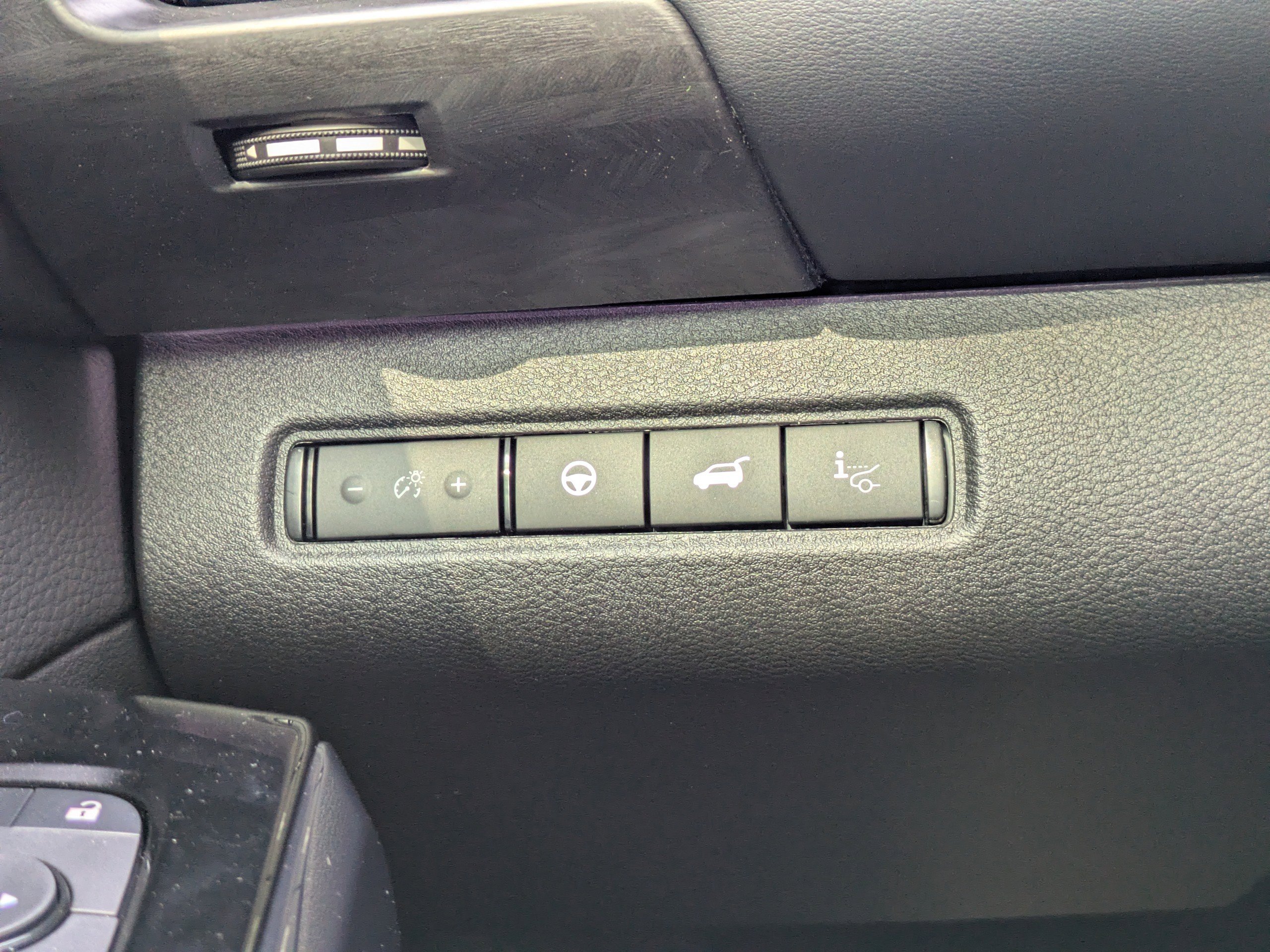 New 2026 Nissan Pathfinder Platinum FWD image 29