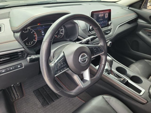 Certified 2022 Nissan Altima 2.5 SR w/ Midnight Edition Package FWD image 19