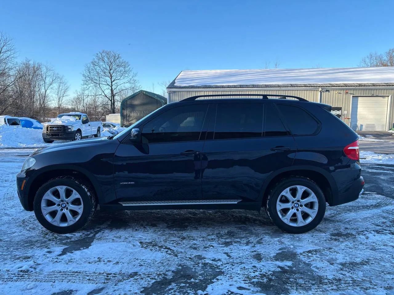 Used 2009 BMW X5 xDrive48i w/ Sport Pkg image 3