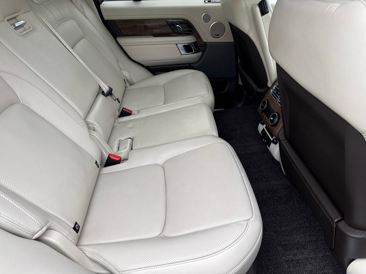 Used 2019 Land Rover Range Rover HSE AWD/4WD image 40