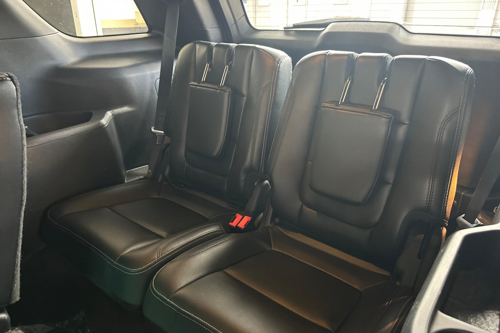 Used 2016 Ford Explorer Limited AWD/4WD image 34