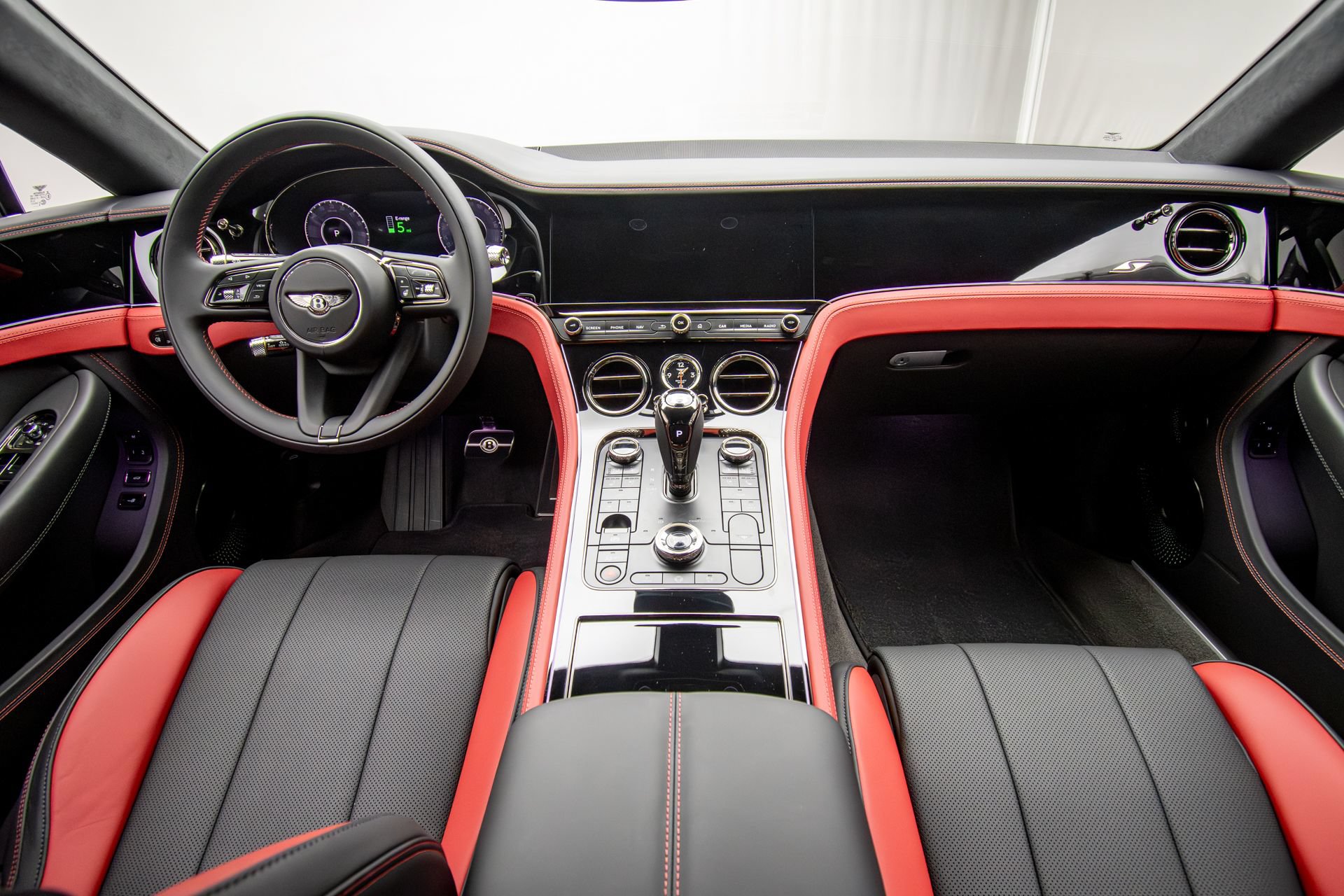 New 2026 Bentley Continental GT AWD/4WD image 10