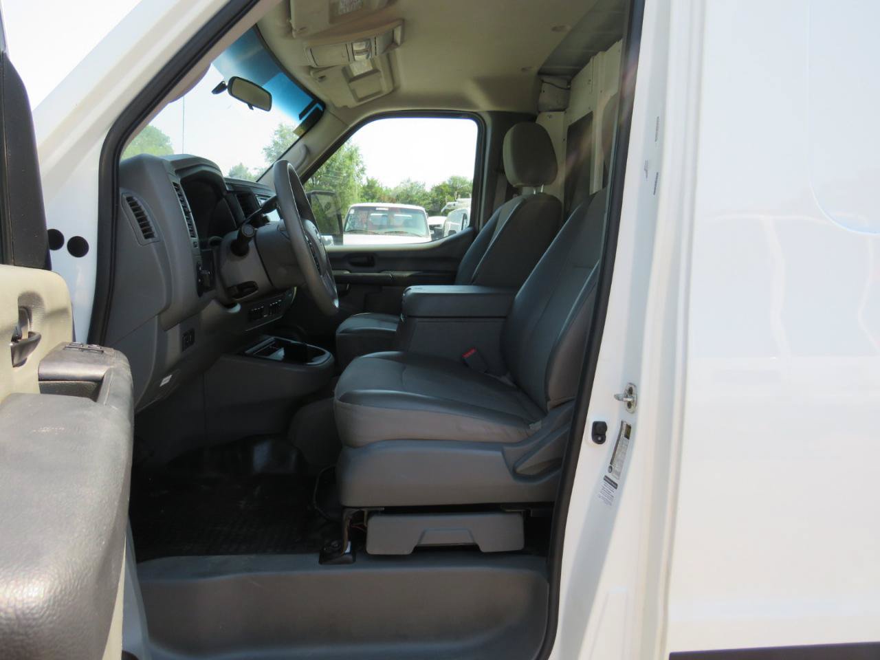 Used 2020 Nissan NV 2500 SV w/ Navigation Package RWD image 22