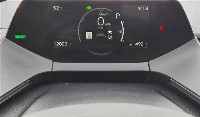 Used 2025 Toyota Prius LE image 11