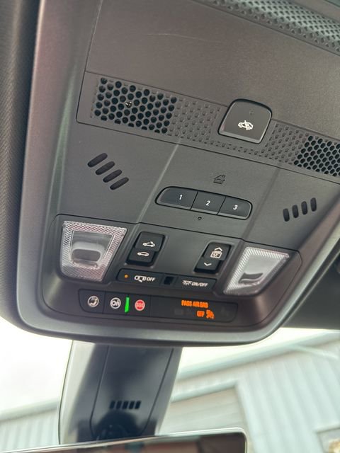 Used 2023 Cadillac XT5 Premium Luxury w/ Technology Package image 18