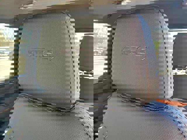 New 2026 GMC Sierra 2500 AT4 w/ AT4 Premium Plus Package image 21