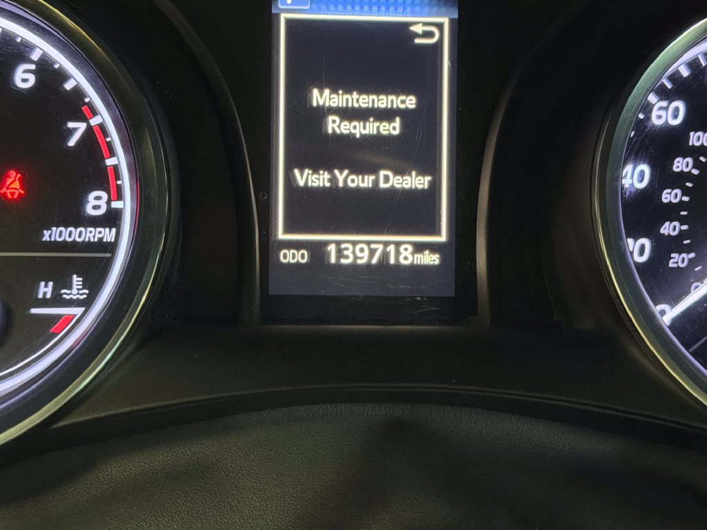 Used 2019 Toyota Camry SE FWD image 23