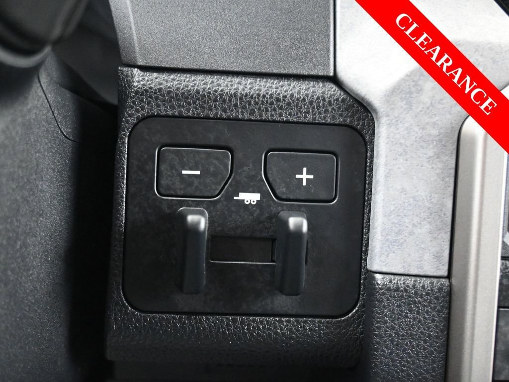 Used 2025 Toyota 4Runner 4WD image 28