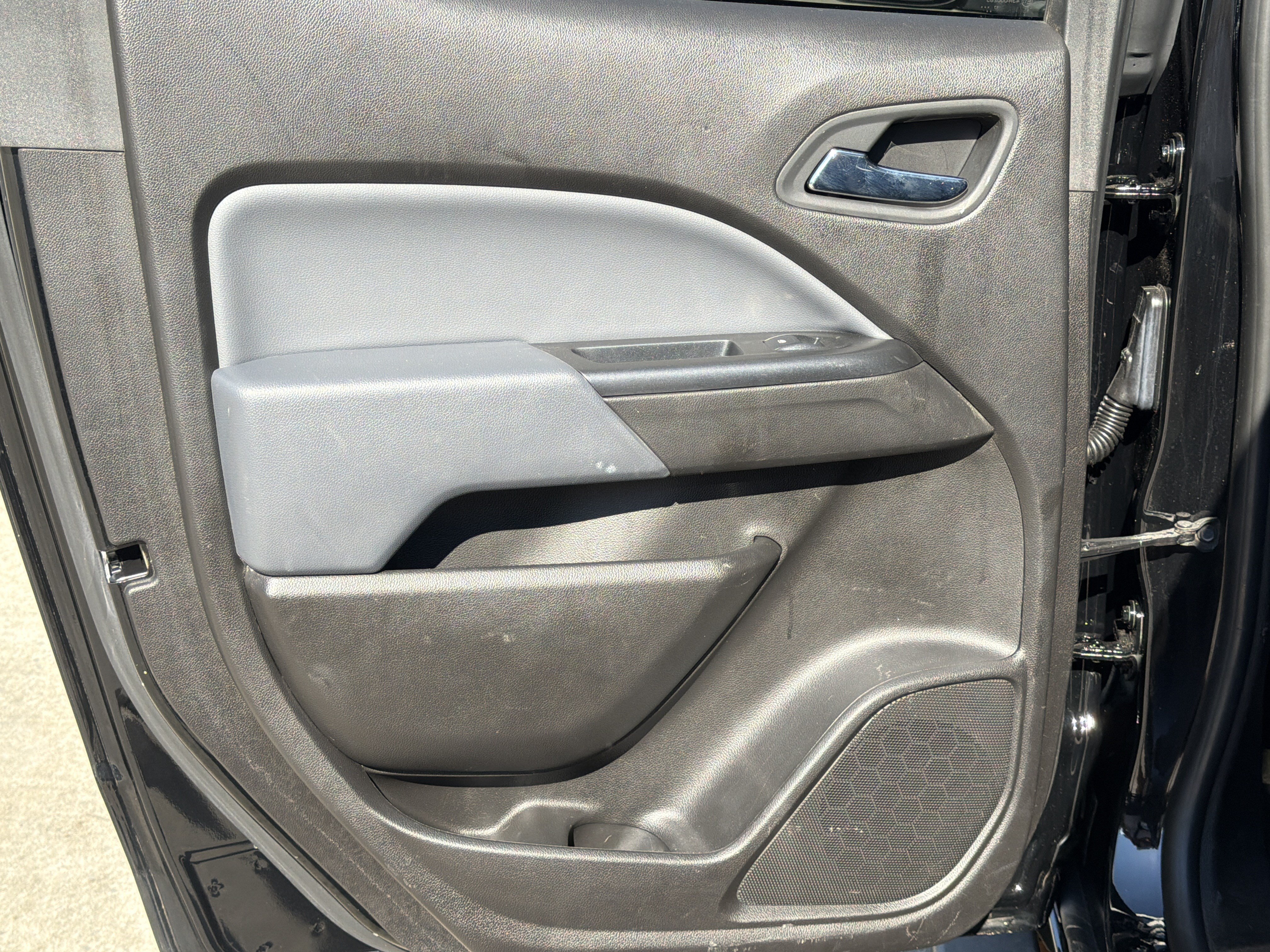 Used 2018 Chevrolet Colorado Z71 AWD/4WD image 21
