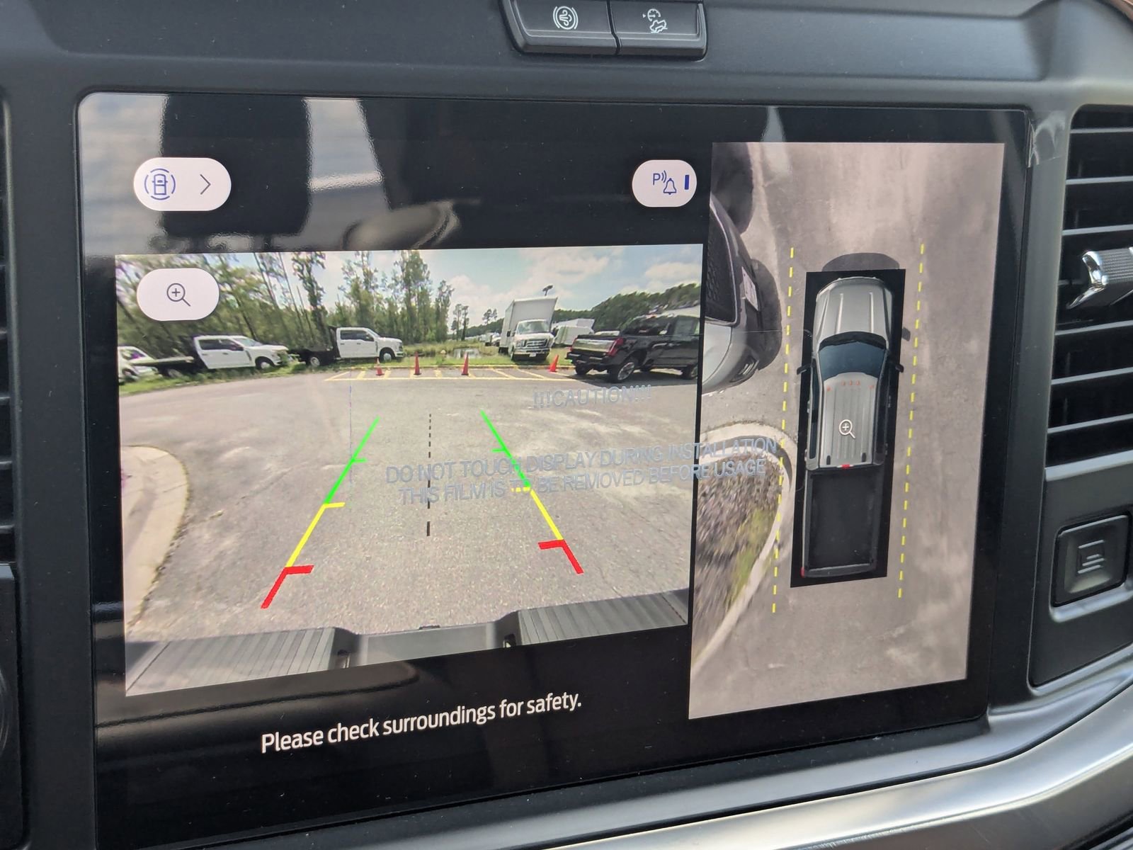 New 2025 Ford F350 King Ranch w/ Chrome Package image 24