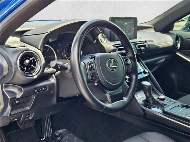 Used 2024 Lexus IS 300 w/ Comfort Package RWD image 10