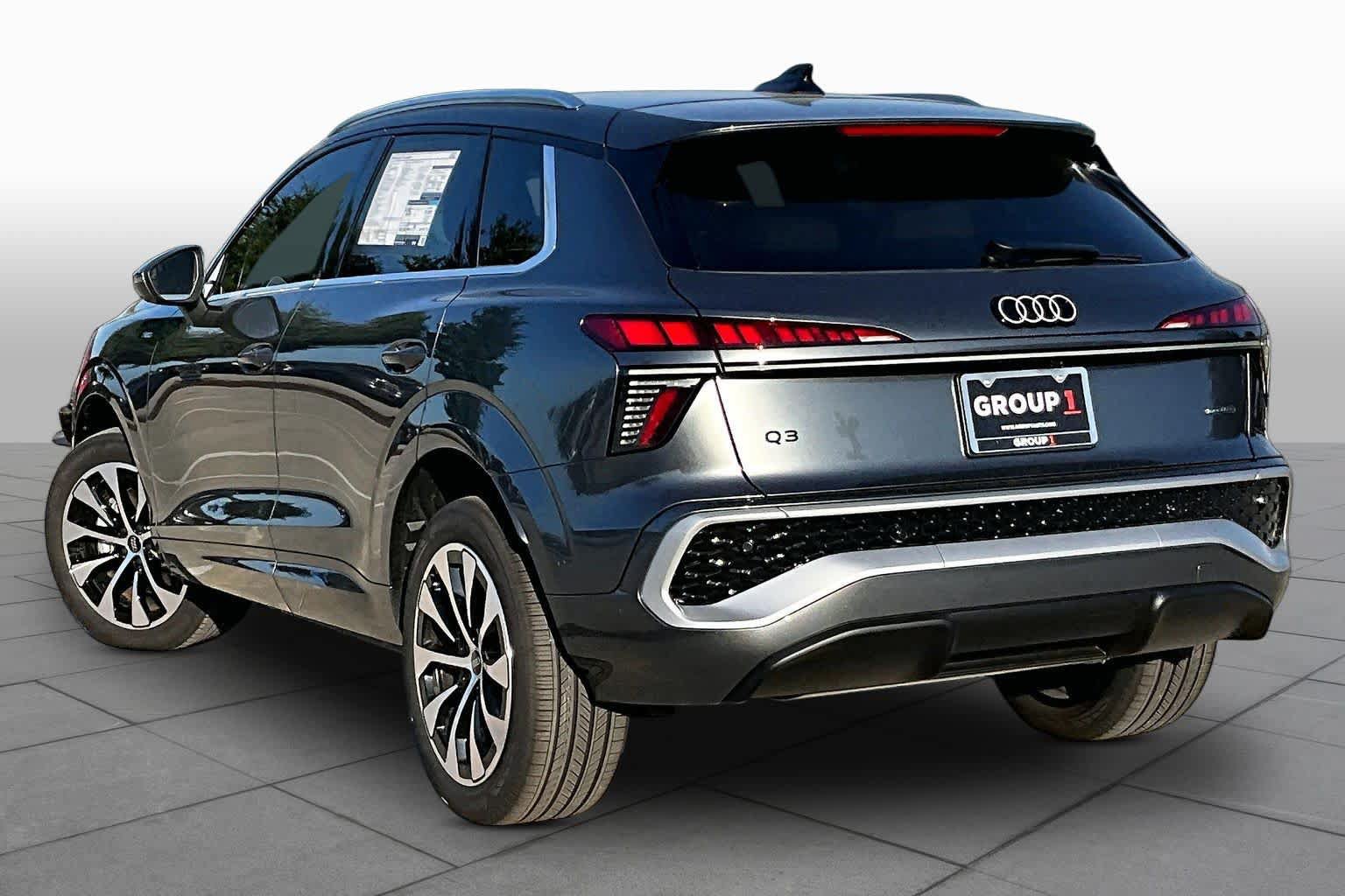 New 2026 Audi Q3 quattro 2.0T AWD/4WD image 12