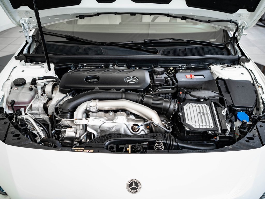 Certified 2025 Mercedes-Benz CLA 250 4MATIC image 44