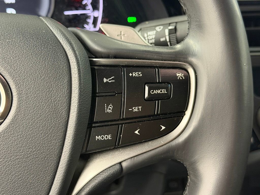 Used 2022 Lexus ES 300h FWD image 27