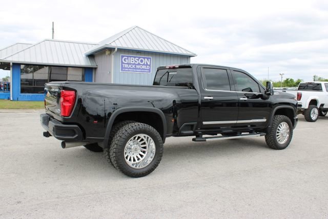 Used 2025 Chevrolet Silverado 3500 High Country w/ Technology Package image 12