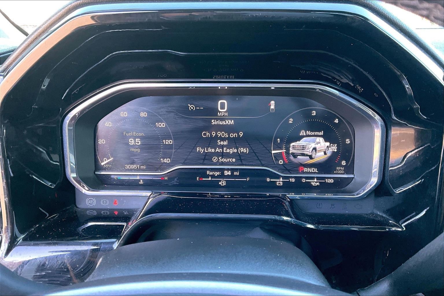 Used 2025 GMC Sierra 1500 SLT image 14