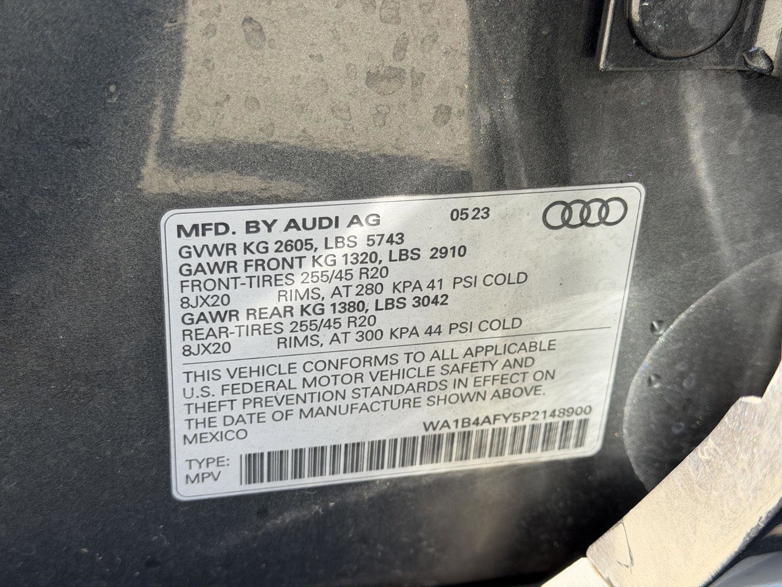 Used 2023 Audi SQ5 Premium Plus w/ Premium Plus Package image 25