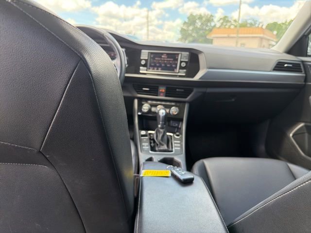 Used 2019 Volkswagen Jetta SE image 23