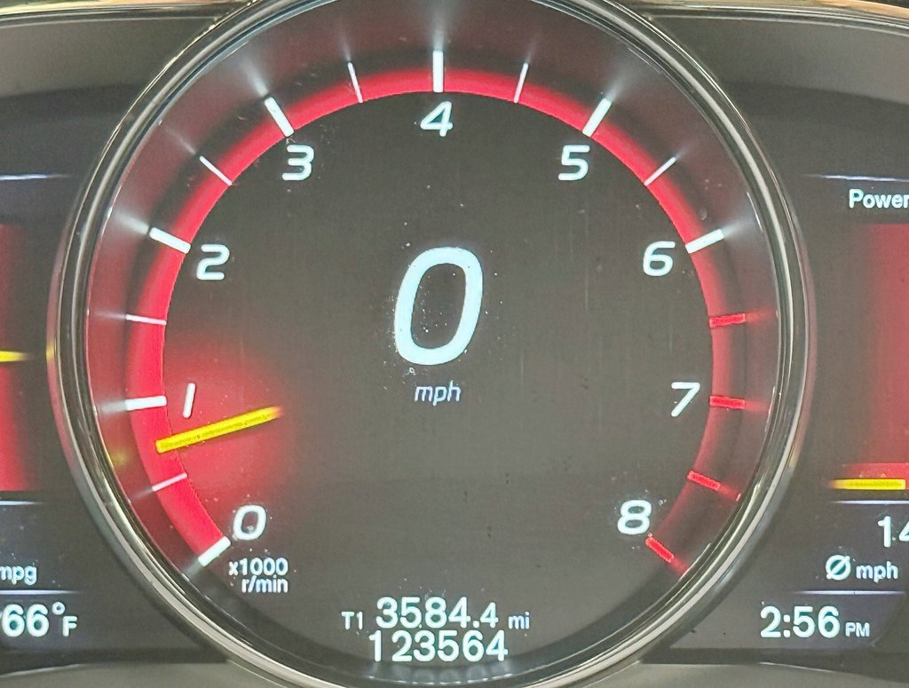 Used 2015 Volvo S60 T5 Premier image 12