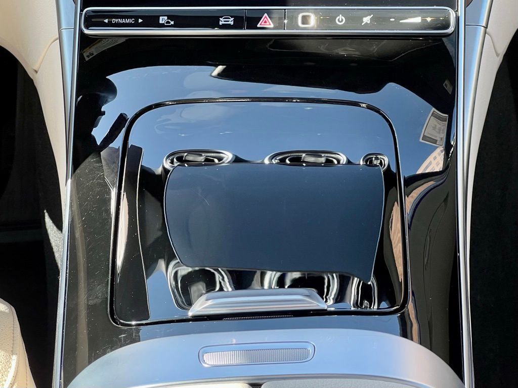 Certified 2022 Mercedes-Benz C 300 4MATIC Sedan image 16