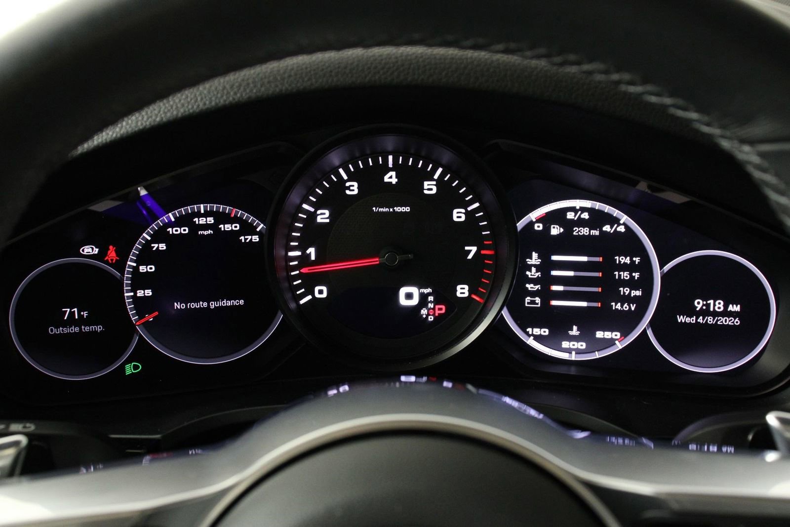 Certified 2023 Porsche Cayenne Platinum Edition image 16