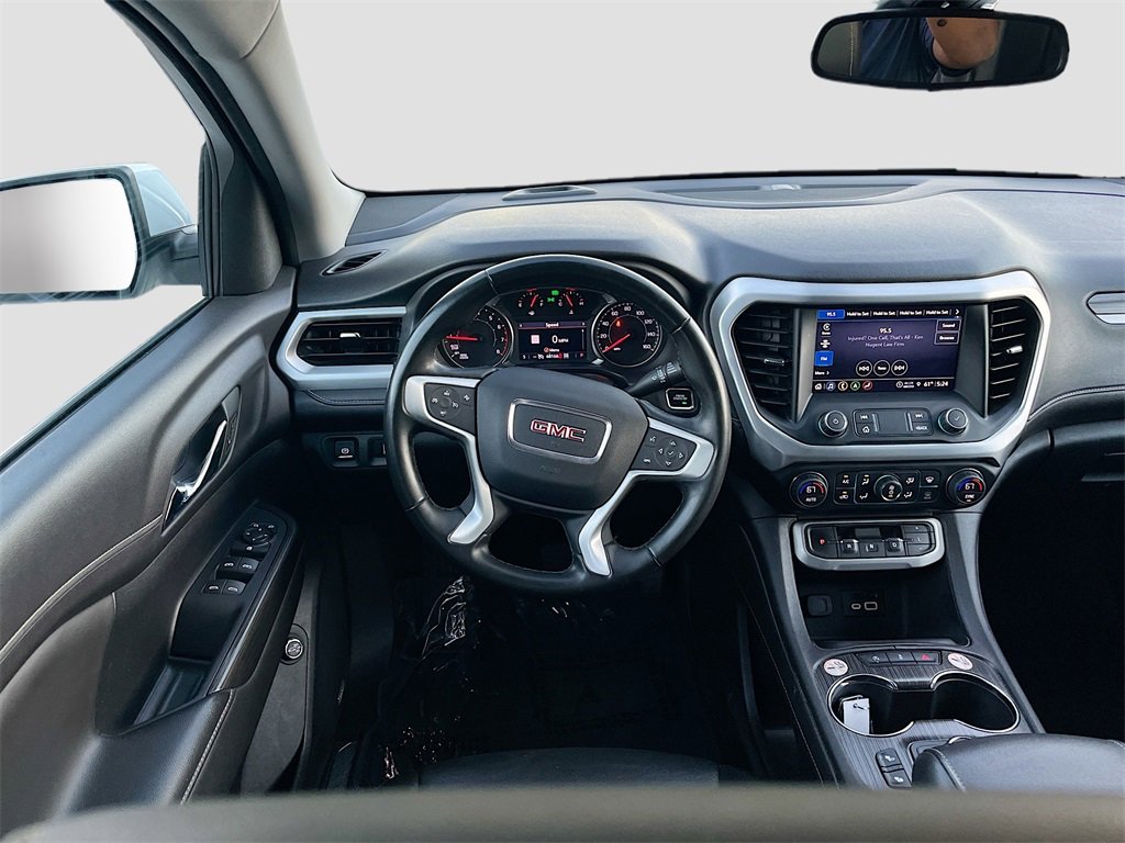 Used 2023 GMC Acadia SLT image 24
