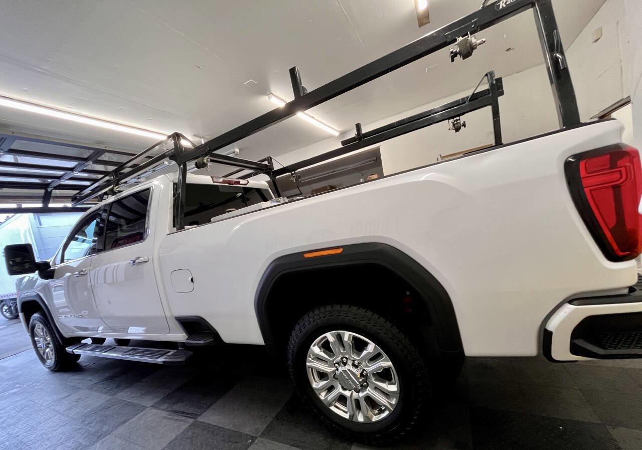 Used 2020 GMC Sierra 3500 Denali w/ Denali Ultimate Package image 7