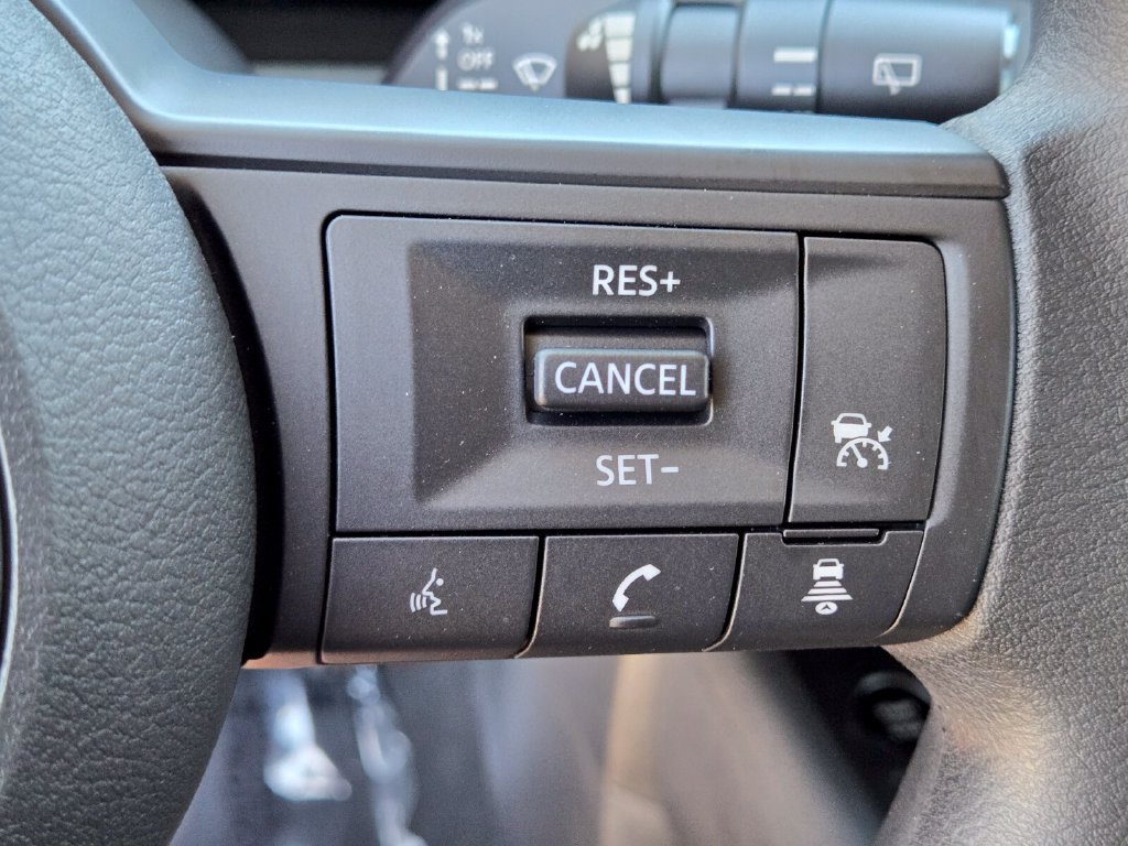 New 2027 Nissan Kicks SV FWD image 32
