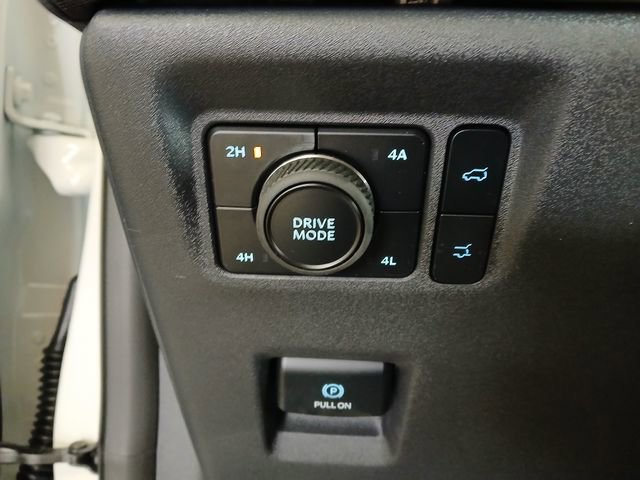 New 2025 Ford Expedition Active AWD/4WD image 12