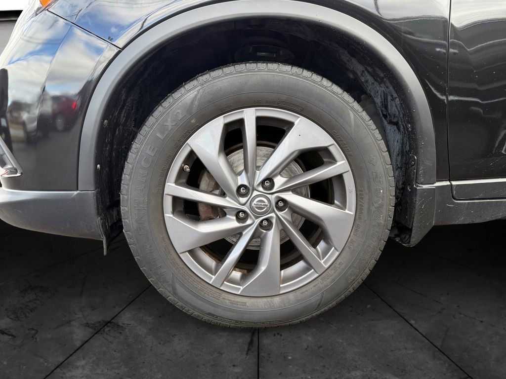 Used 2016 Nissan Rogue SL w/ SL Premium Package image 14