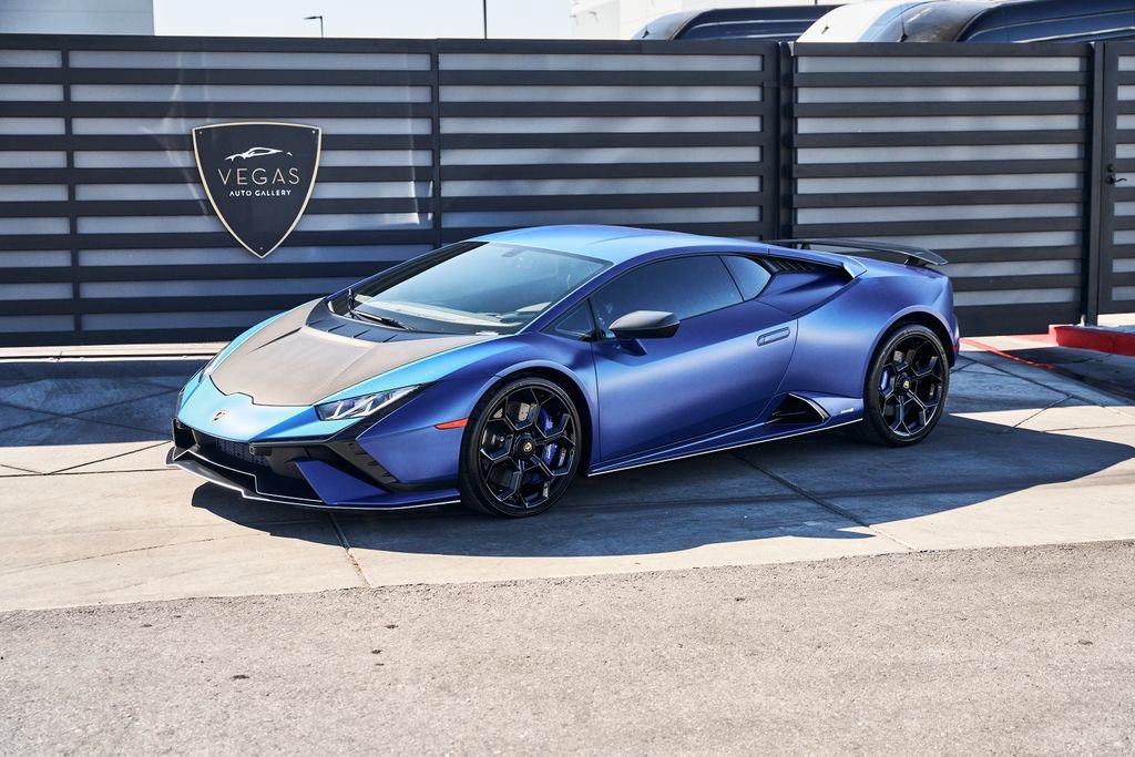 Used 2023 Lamborghini Huracan Tecnica image 5